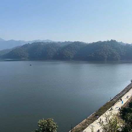 Tranquil Water Guest House Pokhara Zewnętrze zdjęcie